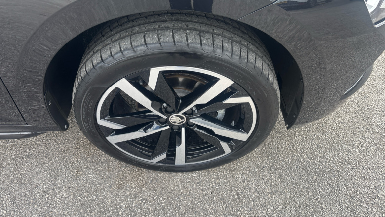 Skoda Kamiq 1.5 TSI Monte Carlo 5dr DSG Petrol Hatchback